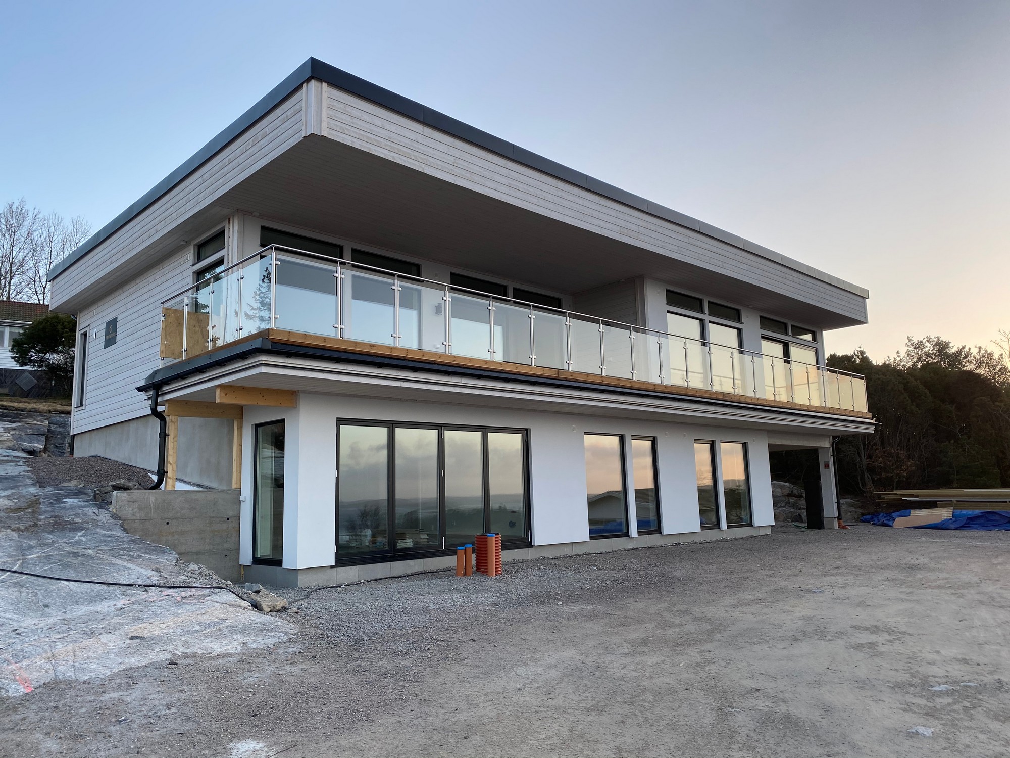 bygga hus samarbetspartners partners Tanum Hamburgsund Strömstad Uddevalla Fjällbacka Munkedal Sotenäs.
